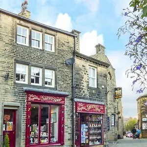 Clock View Apartment Haworth