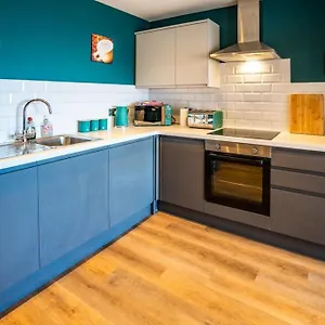 Belgravia Duplex Seaview Apartment Blackpool